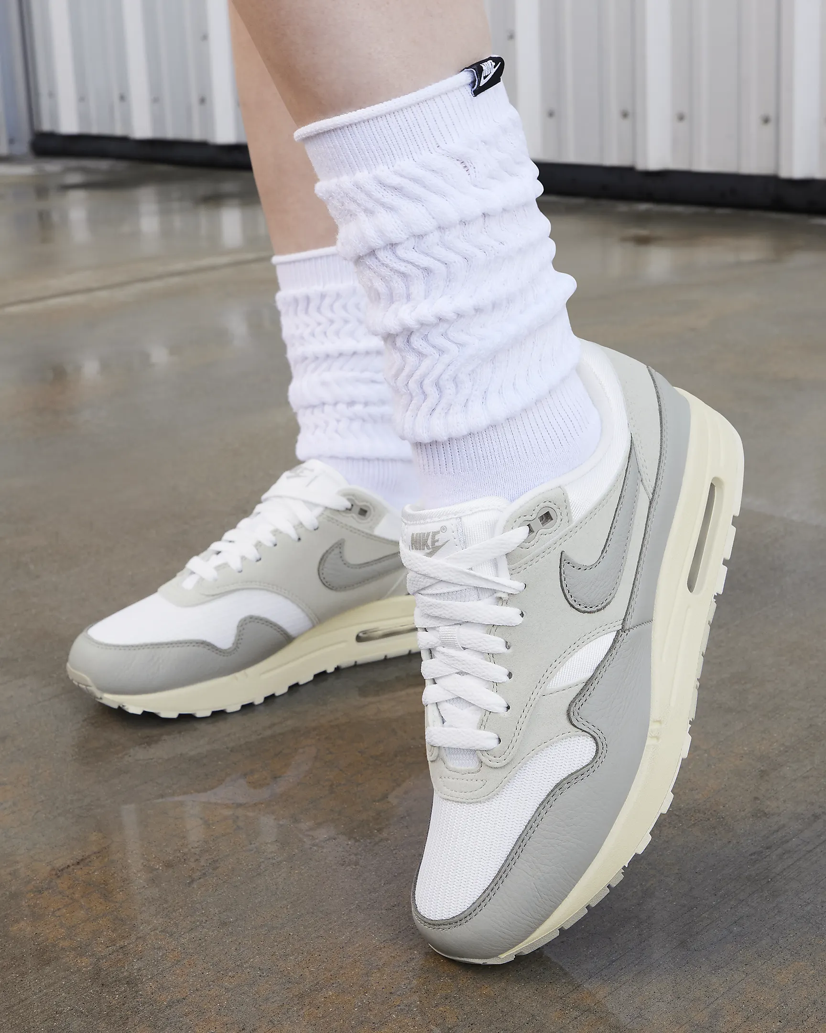 Nike Air Max 1 '87 QS Women's - White, White