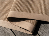 Sisal Outdoor 13 - Sisal Teppich für draußen in beige mit cremefarbenem band