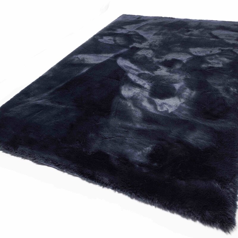 Hampton Dark Blue - Superweicher Hochflor Teppich in Dunkelblau