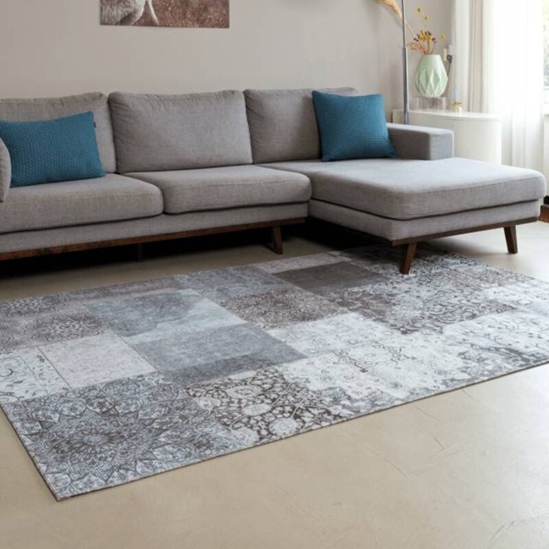 Planet 21 - Design Teppich in Grau