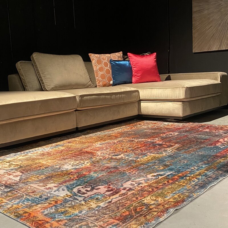 Aster - Einzigartiger Vintage-Teppich in mehreren Farben