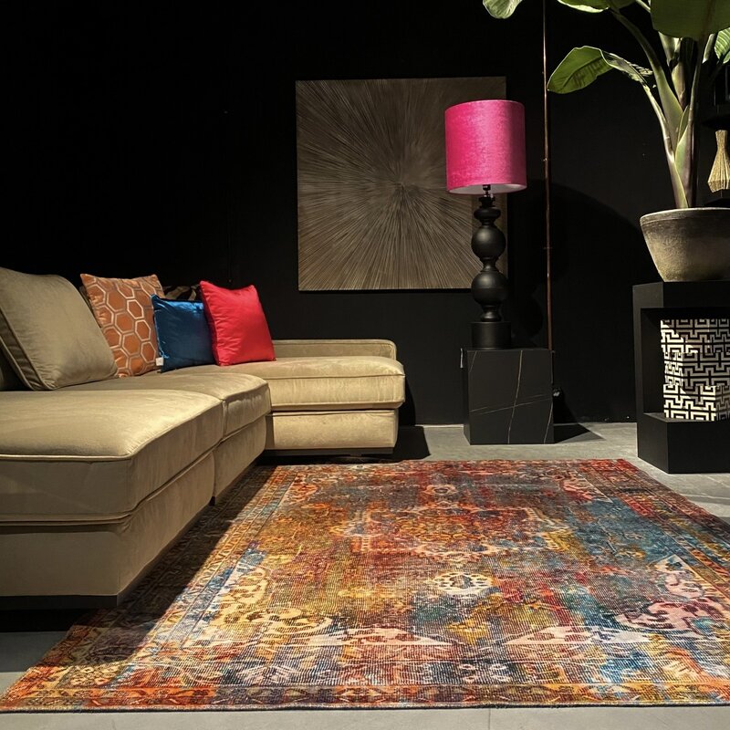 Aster - Einzigartiger Vintage-Teppich in mehreren Farben