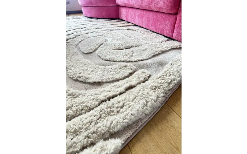 Teppich mit geschnitztem Muster in organischer Form - Brera 12