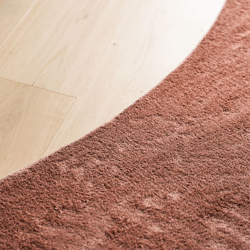 Teppich in organischer Form in Soft Pink - Lunar 41