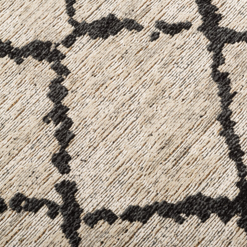 Tova 21 - Niederflorteppich mit asymmetrischem Muster