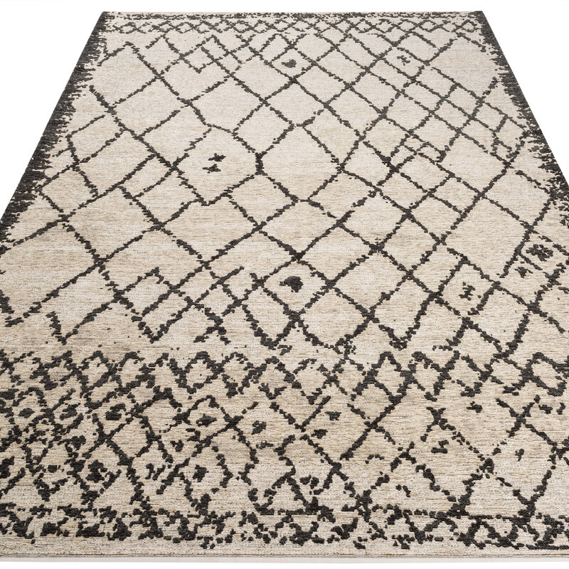 Tova 21 - Niederflorteppich mit asymmetrischem Muster