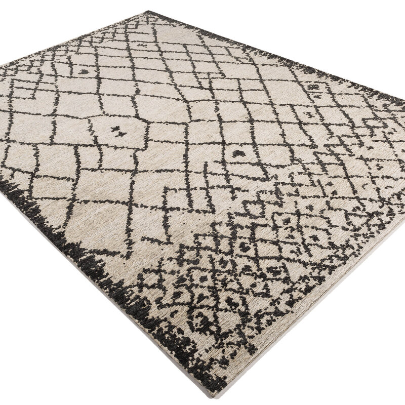 Tova 21 - Niederflorteppich mit asymmetrischem Muster