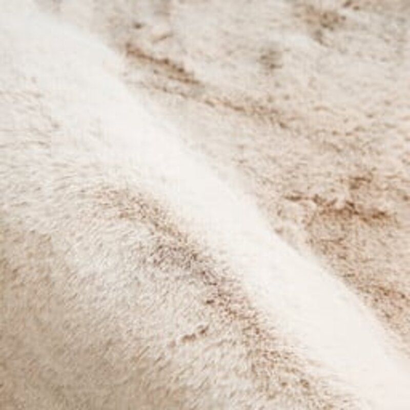 Hampton Ecru 10 - Hochflorteppich in organischer Form