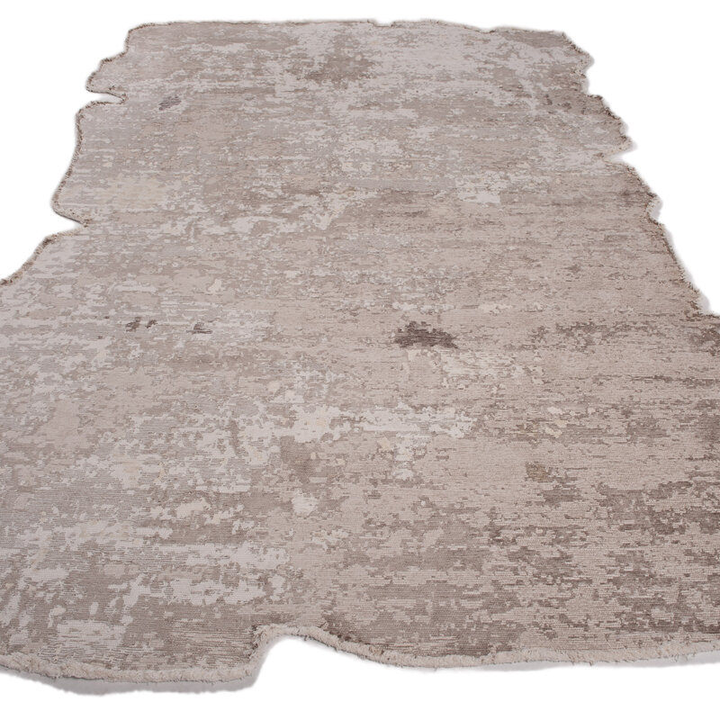 Amorph 13 - authentischer Teppich in beige mix
