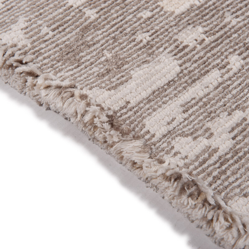 Amorph 13 - authentischer Teppich in beige mix