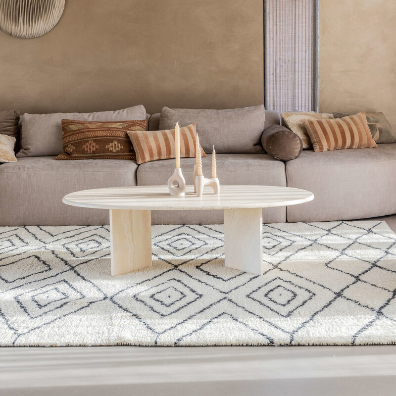 Reva 12 - Luxuriöser hochfloriger Wollteppich in Beige mit symmetrischem Muster