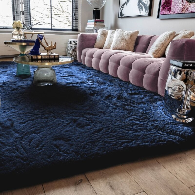 Hampton Dark Blue - Superweicher Hochflor Teppich in Dunkelblau