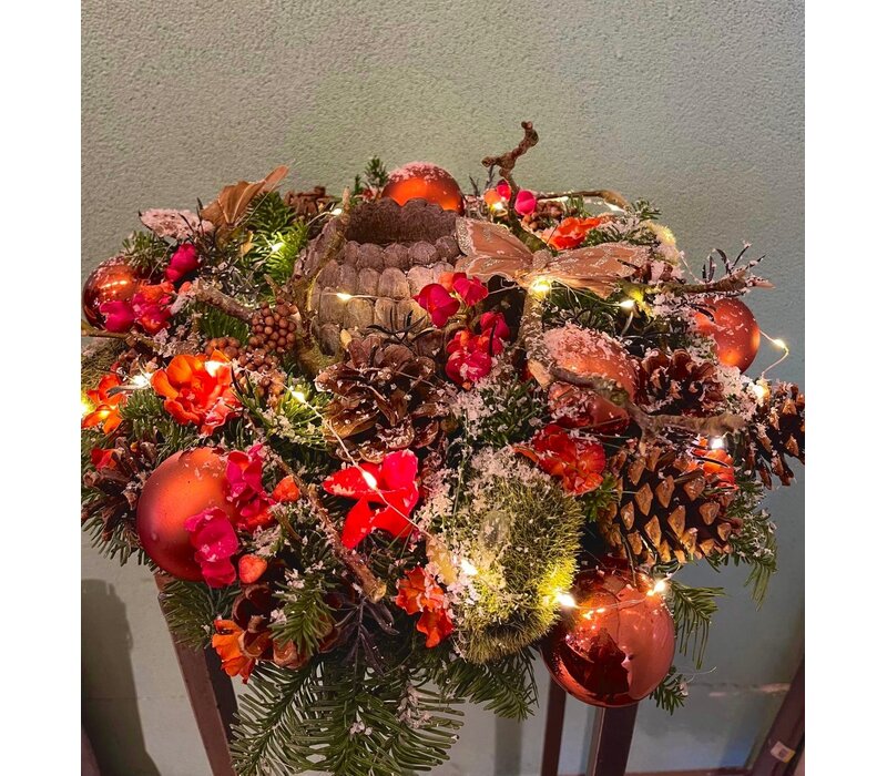 Rood Kerststuk Waxinelichthouder