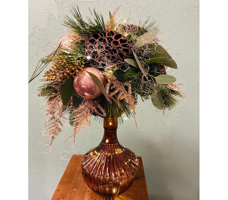 Kerststuk Sierlijke Bruine Vaas