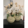 Set van twee vazen met elegante zijdebloemen