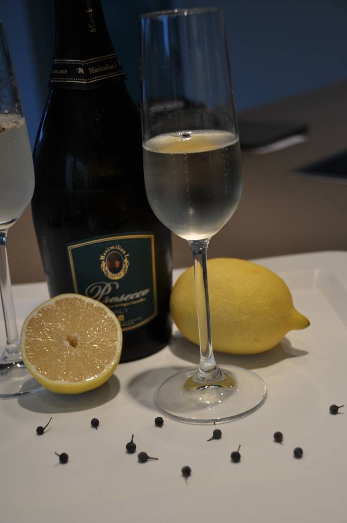 Prosecco with Cubebe Pepper and Lemon