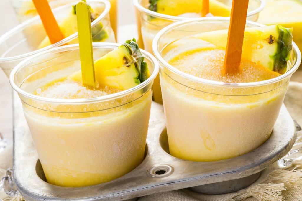 Ananas-Joghurt-Eiscreme (ohne Eismaschine!)