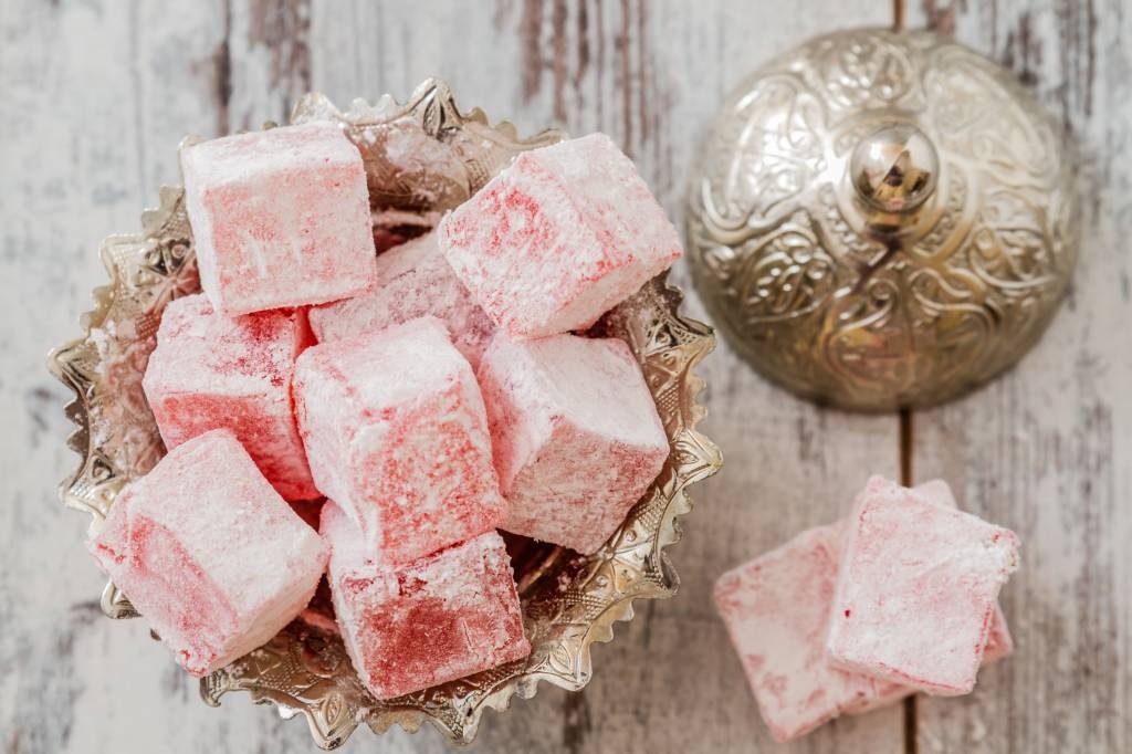 Recipe for Turkish Delight with Rosewater and Agar Agar