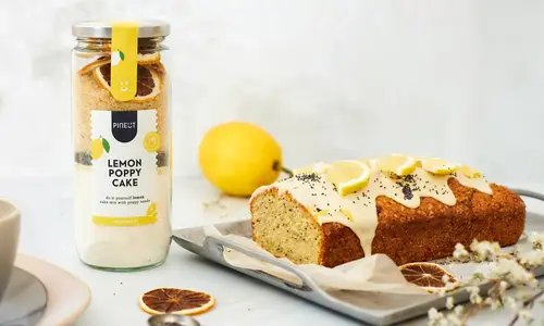 Lemon Poppy Cake
