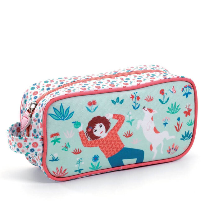 Etui dromen in het gras