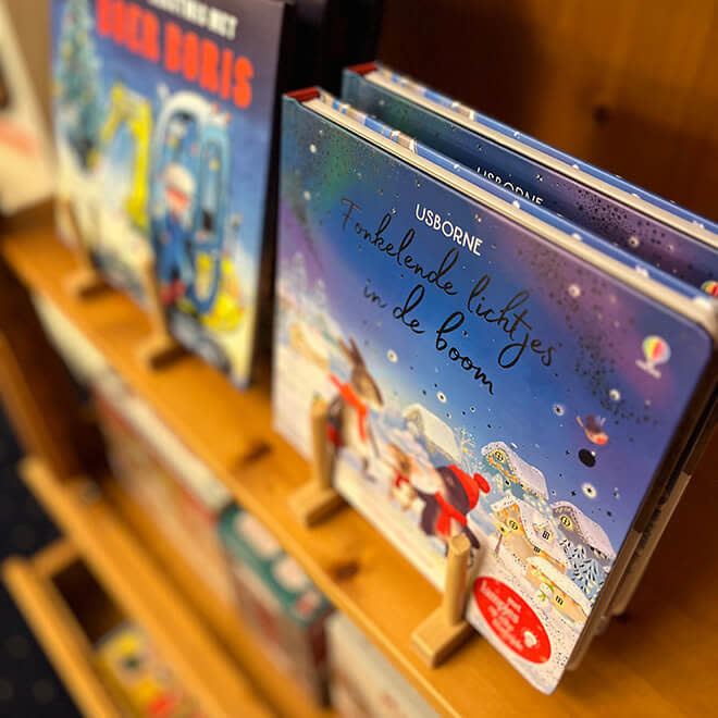 Fonkelende lichtjes in de boom