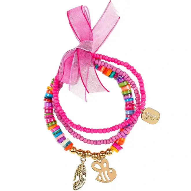 Armbandje met bedels