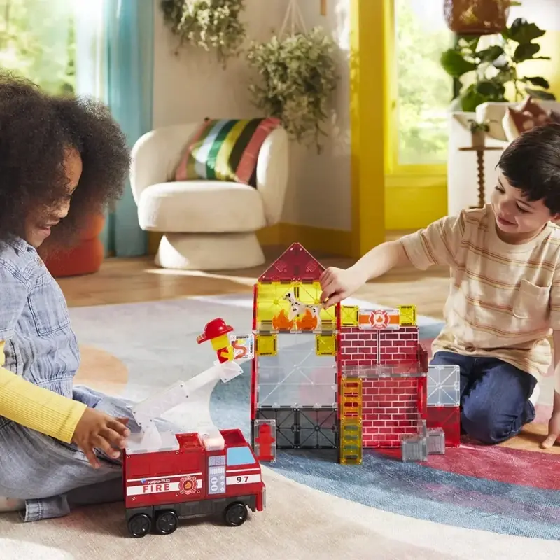 Magna-Tiles Fire Station