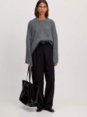 Oversize Ulva Knit Flower