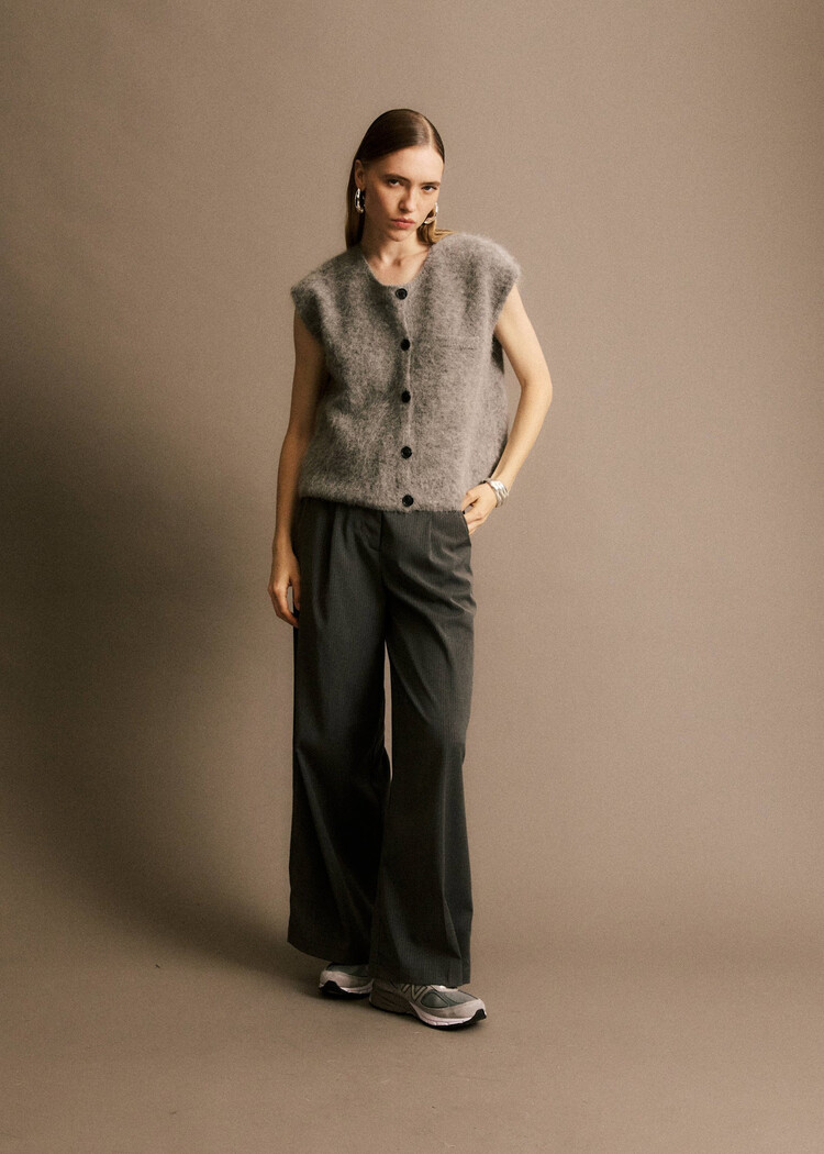 Jiji Studios Caissy Cardigan