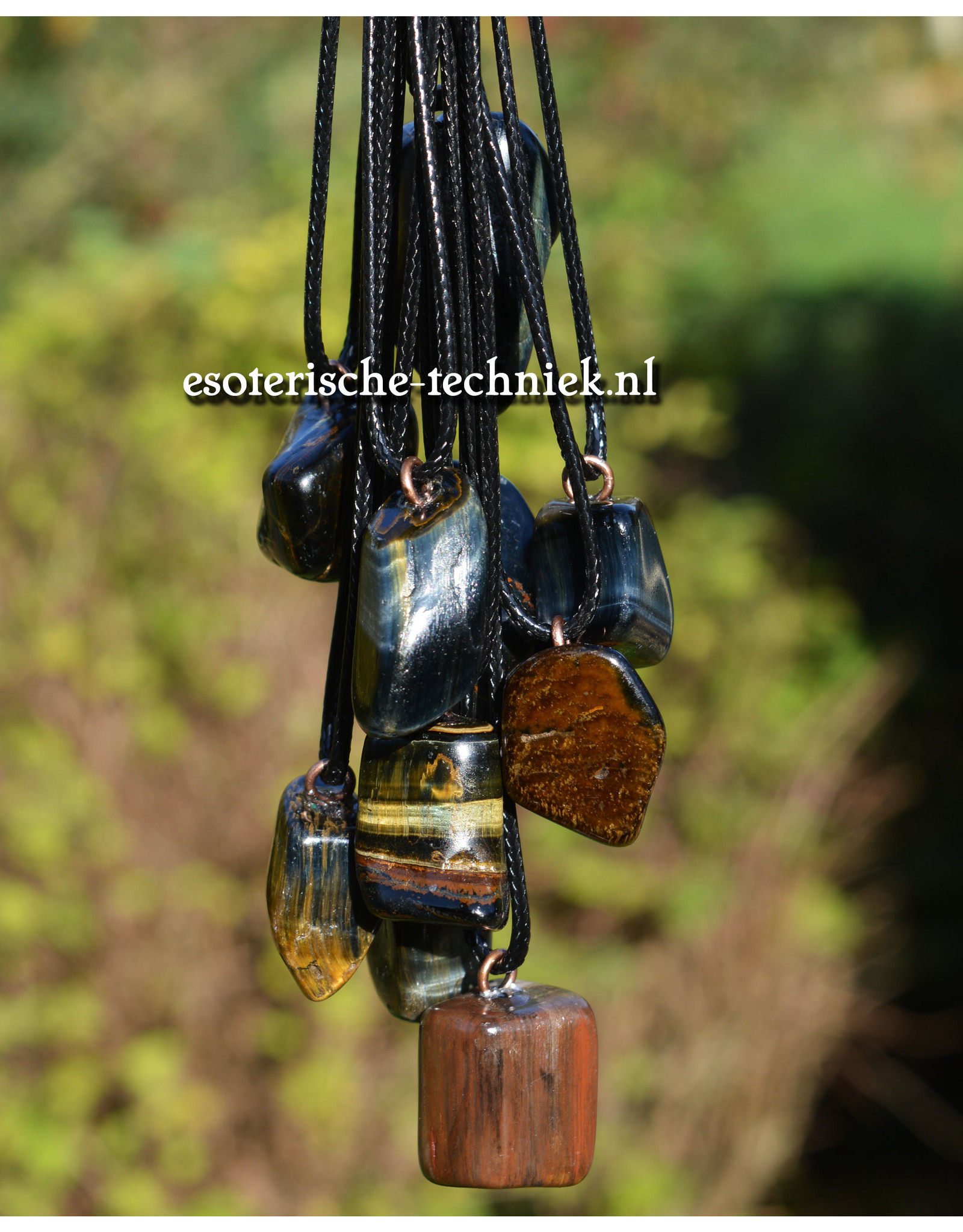 Orgonite Pendant with Hawk's Eye | Grounding & Protection