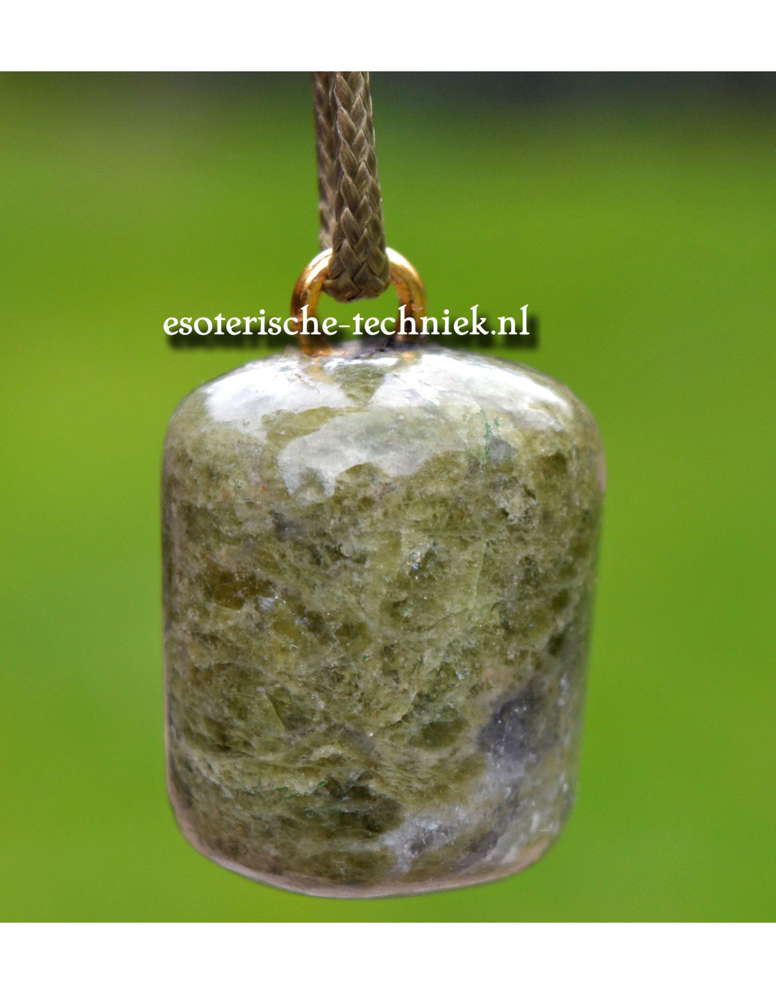 Orgonite Pendant with Vesuvianite (Idocrase) | Protection & Inner Strength
