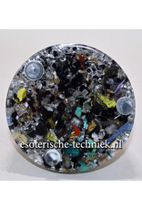 Orgonite cone met Bertrandiet, Amethist, Shungite en witte Agaat