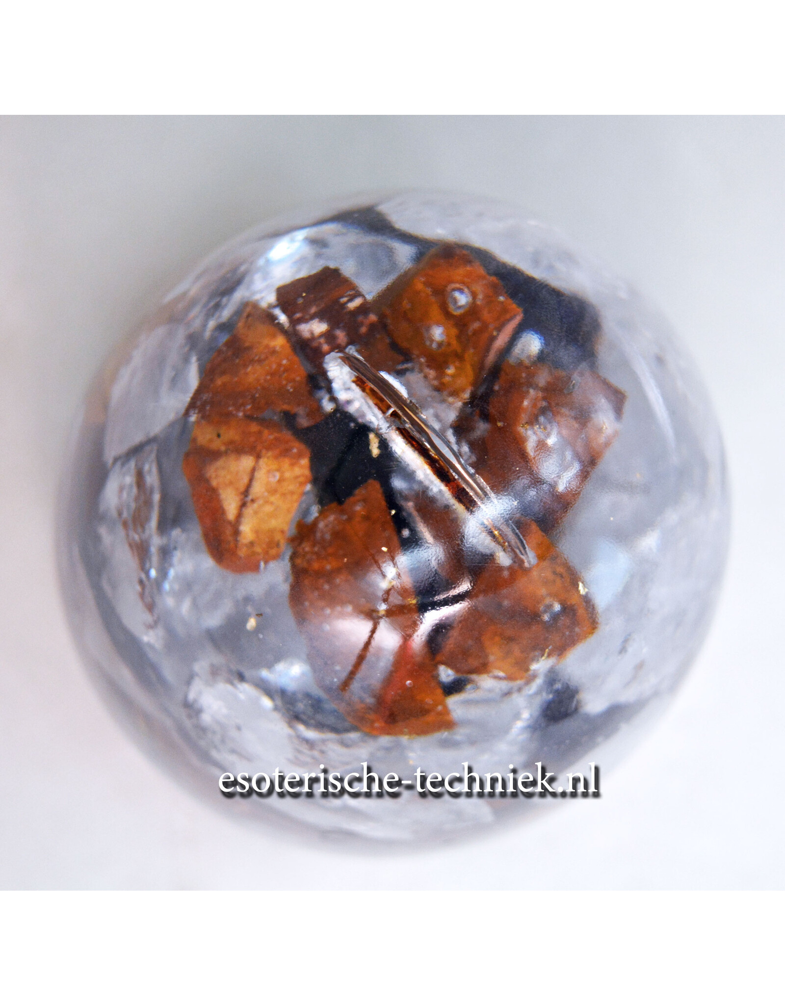 Orgone Orgonite cone met Tijgeroog, Versteend Hout, Tijgerijzer,  Arkansas kristal en Kunziet
