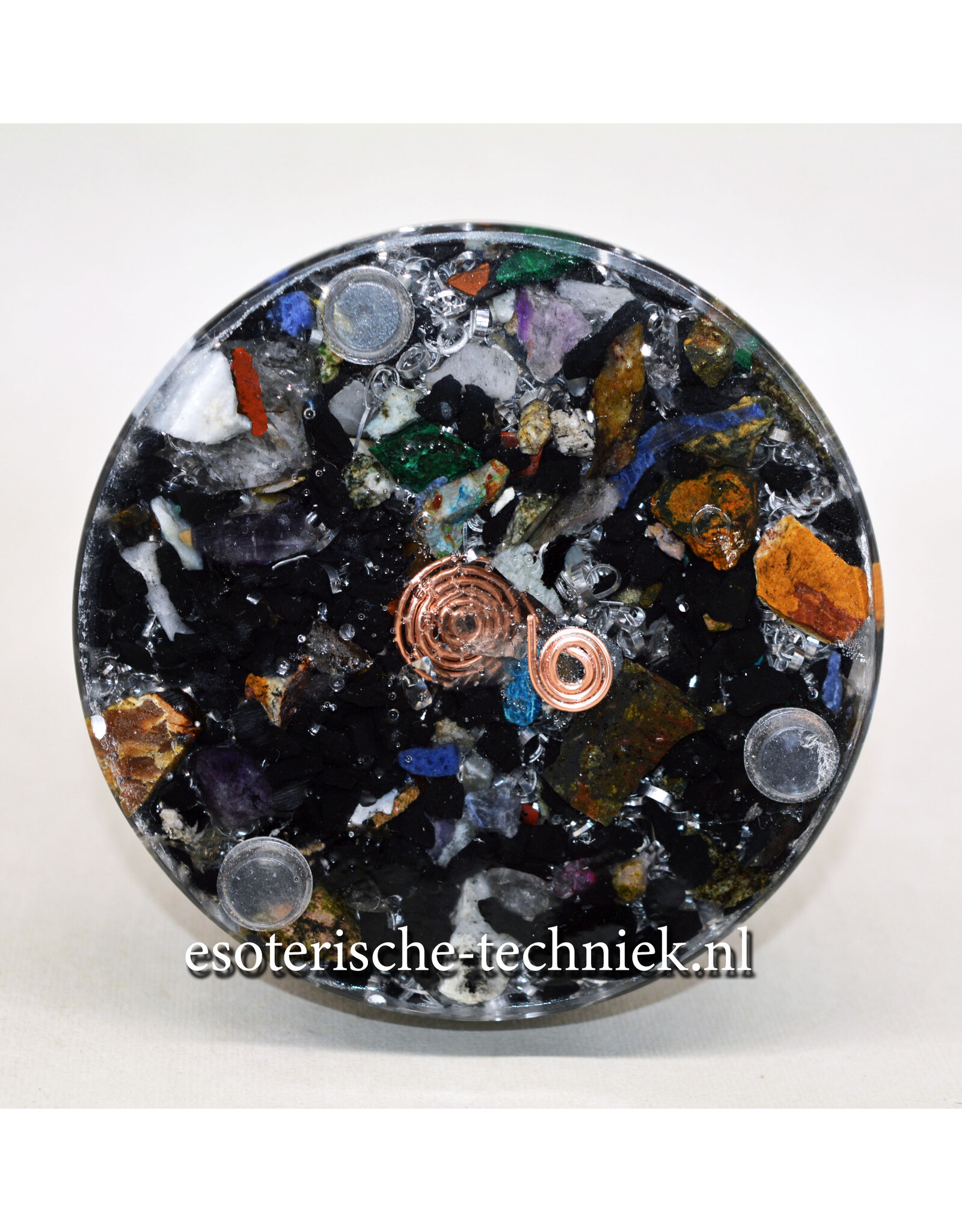 Orgone Orgonite cone met Tijgeroog, Versteend Hout, Tijgerijzer,  Arkansas kristal en Kunziet