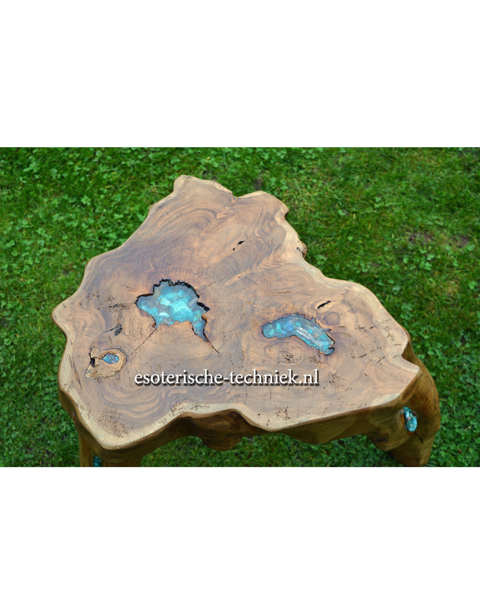 Orgonite Meditatiekruk met Orgonite en CO2 Plasma, Chrysocolla, Shattuckiet en Shungite