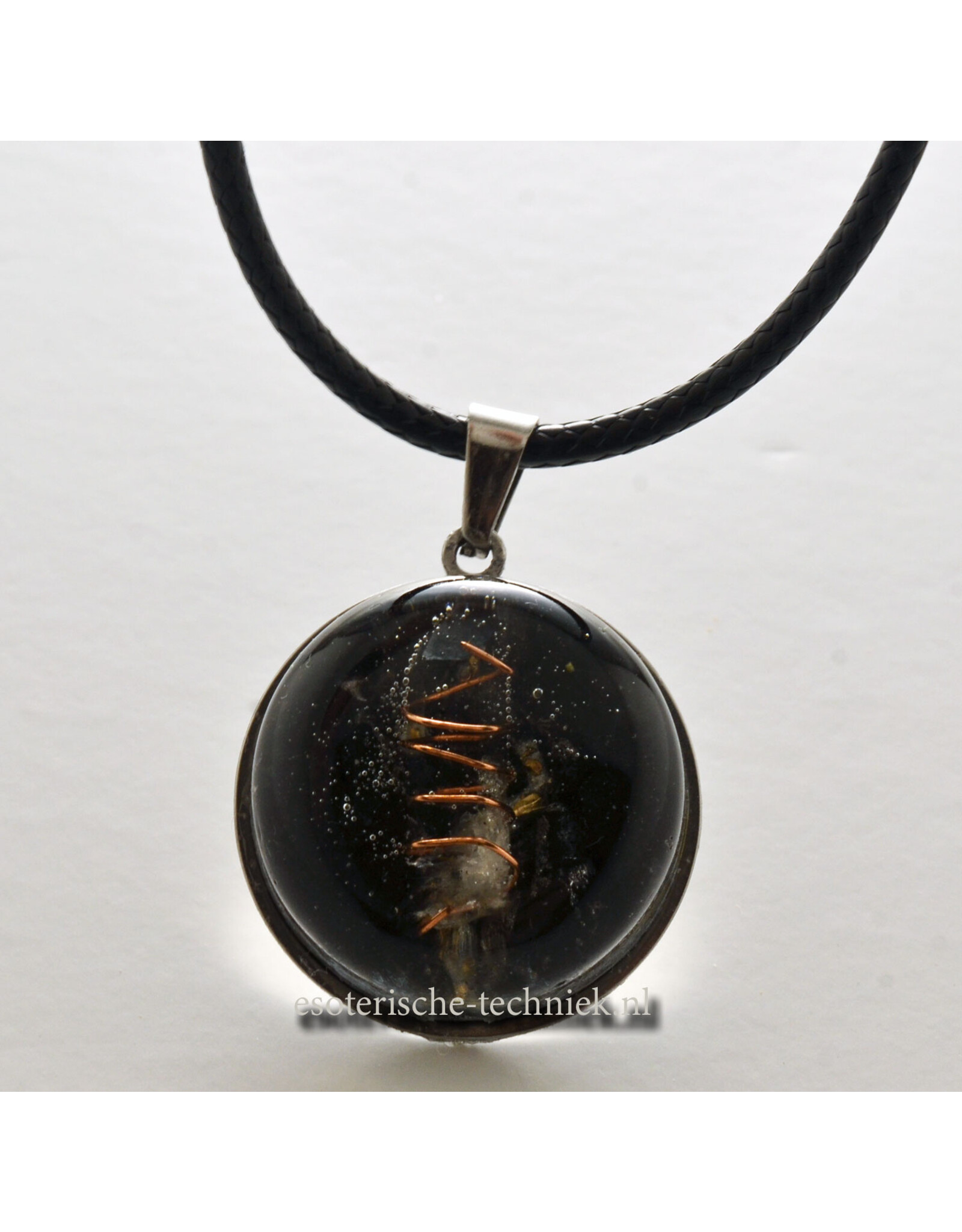 Orgonite hangers Shungiet met symbool of Bergkristalpunt