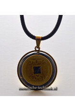 Orgone Orgonite hangers Shungiet met symbool of Bergkristalpunt