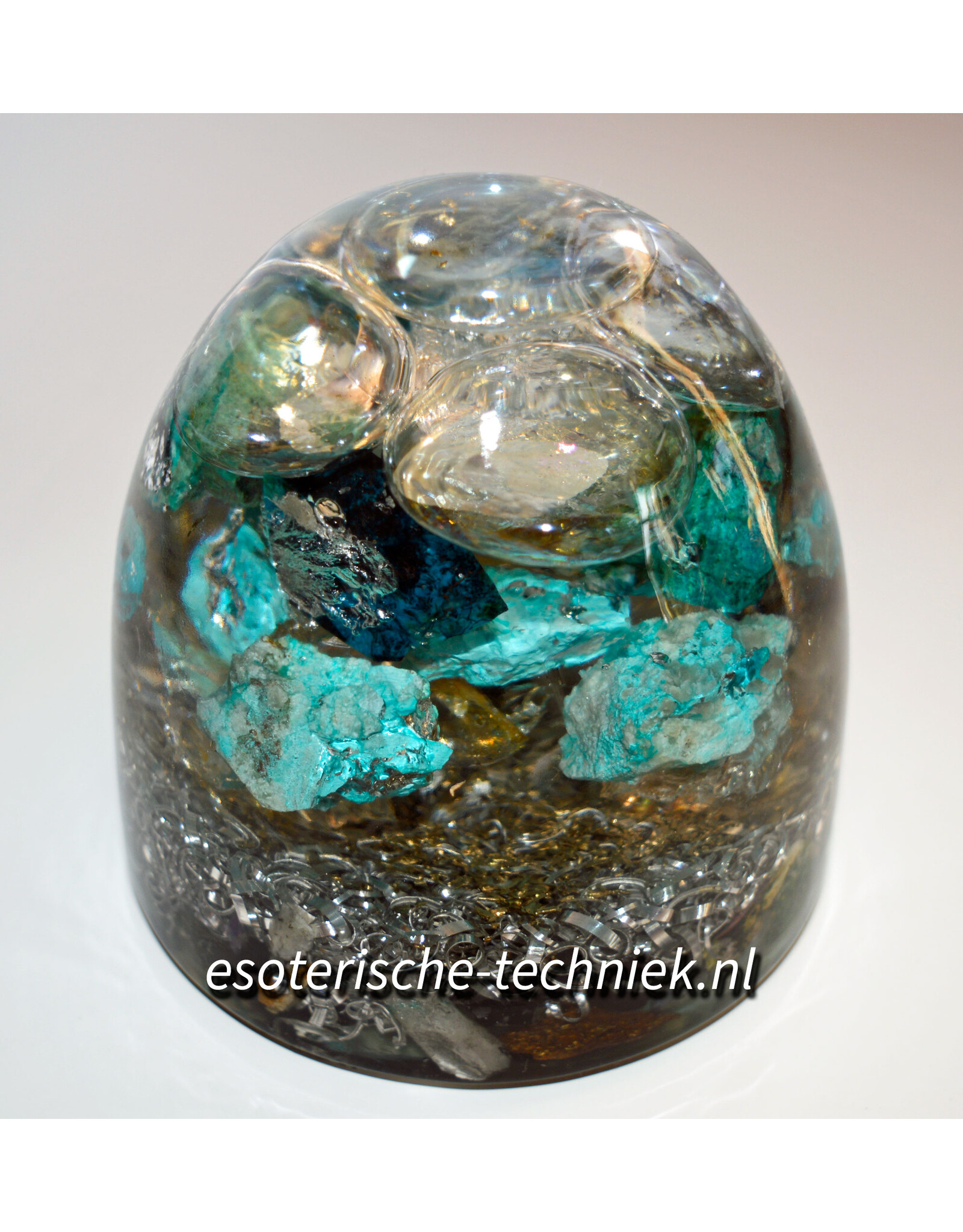 Orgone Orgonite cone met Chrysocolla, Golden Healer en Shungite