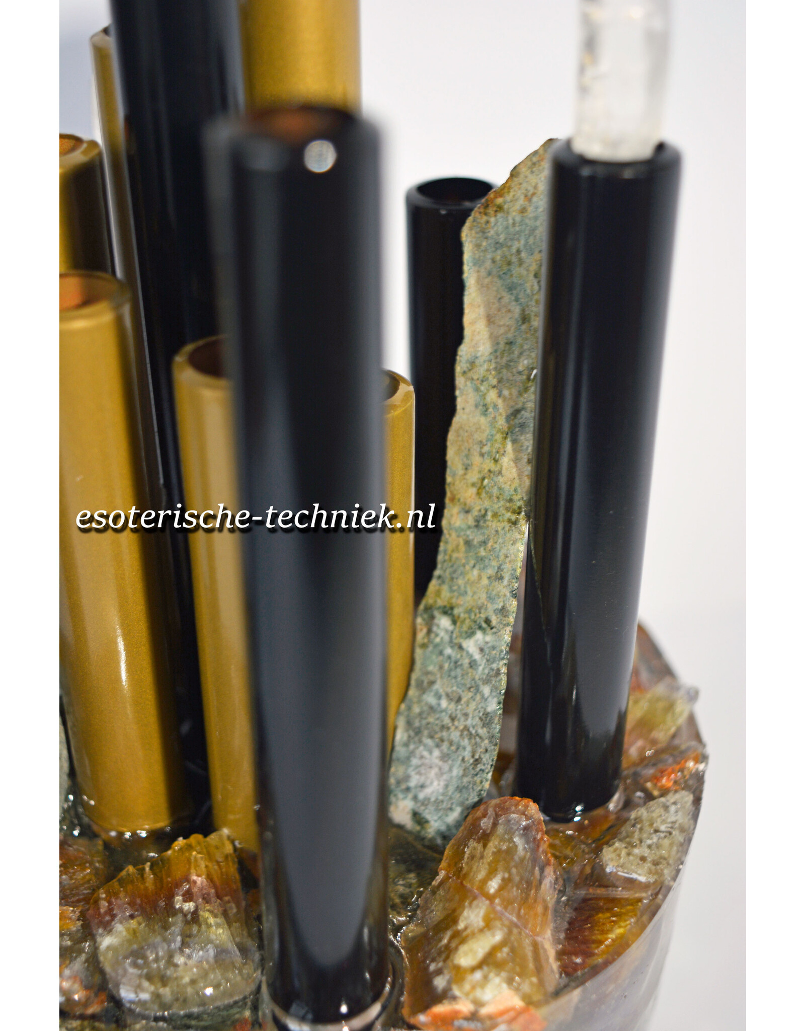 Orgone Chembuster dubbele vortex Preseli Bluestone, Gele Fluoriet, Labradoriet, Bergkristal en Shungite