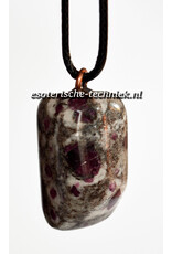 Orgonite Robijn in Cordieriet  hanger