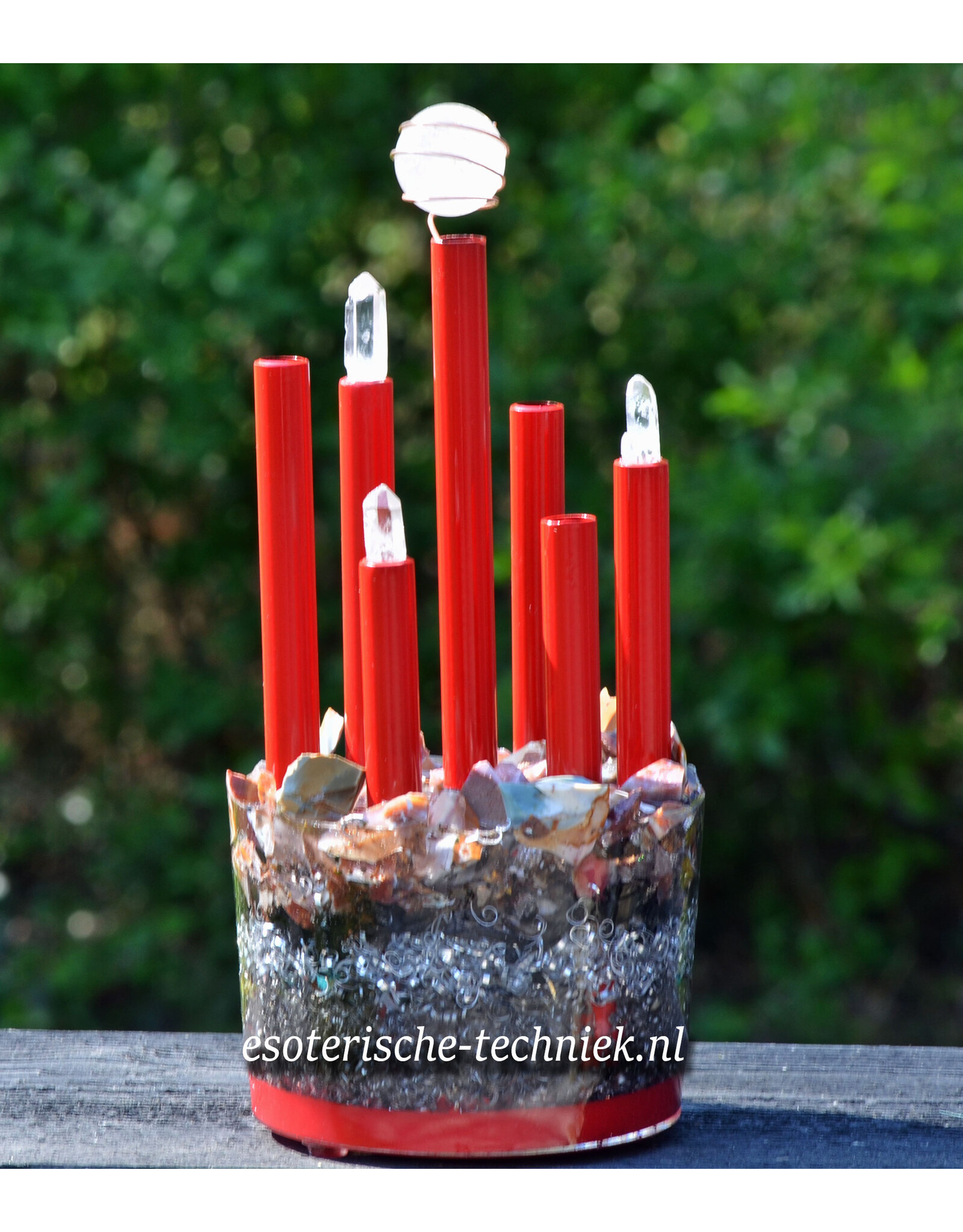 Orgone Chembuster met Polychroom Jaspis, Granaat, Mookaiet en Shungite