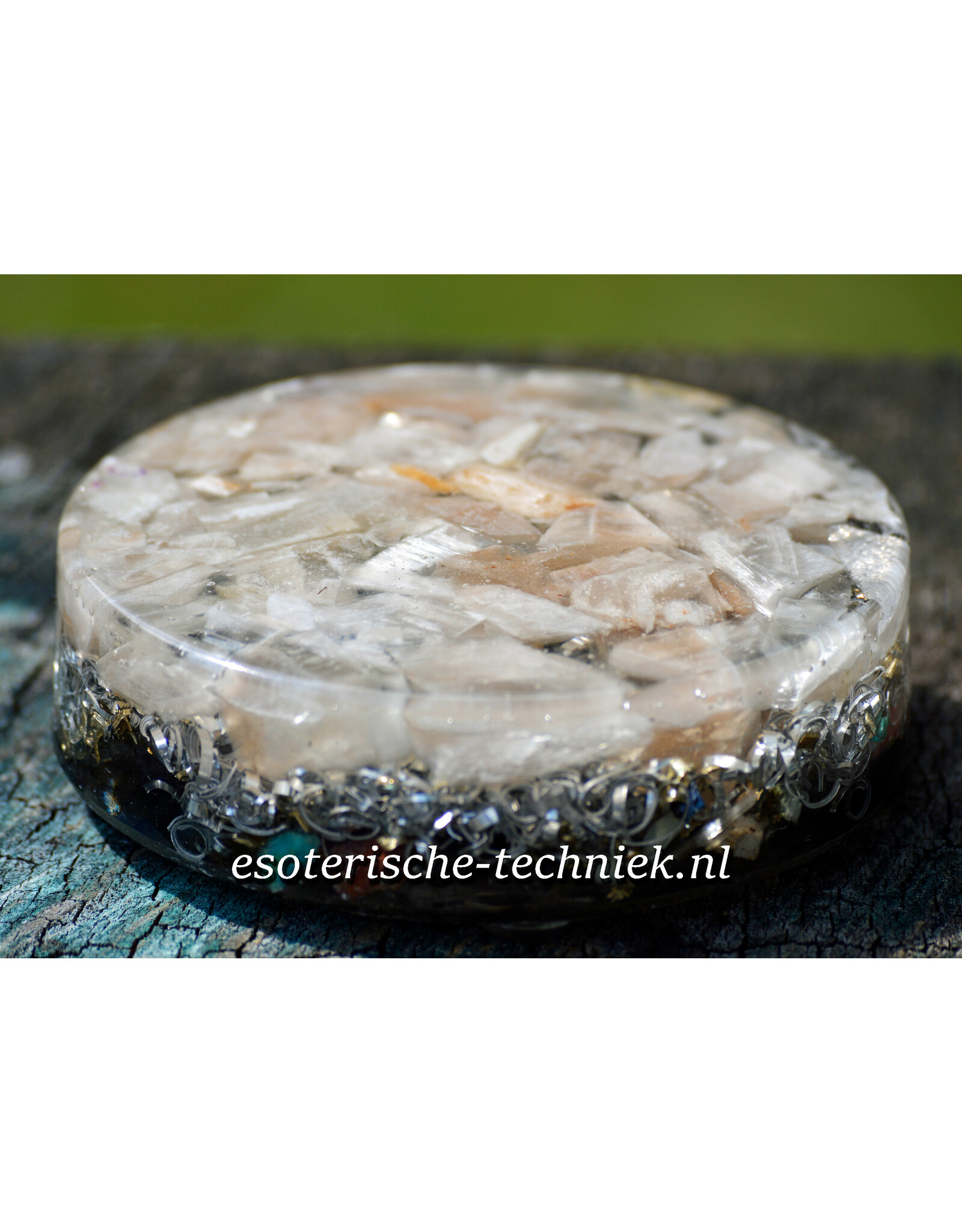 Orgonite Oplaadschijf met Perzik Seleniet, Shungite