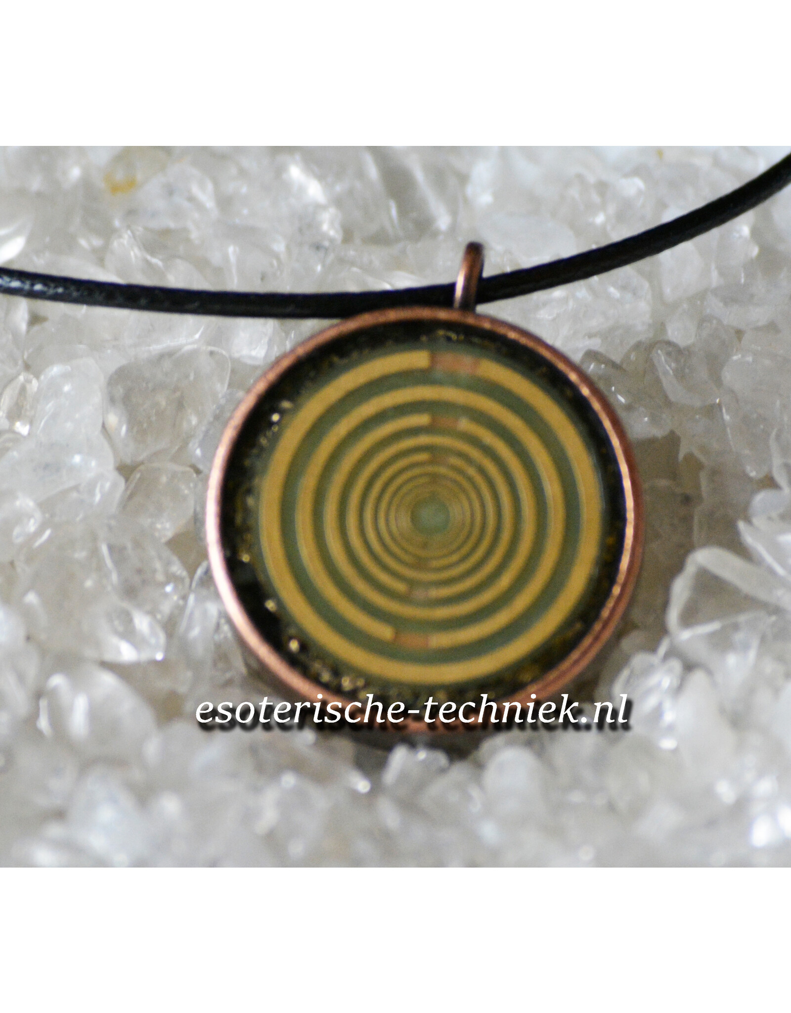 Orgone orgonite 24k vergulde MWO hanger met diverse kristallen en mineralen