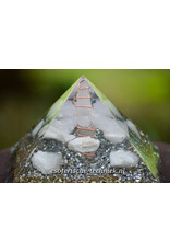 Orgone Orgonite piramide Seleniet,   kasholong opaal, witte Calciet, Isis Calciet en Shungite