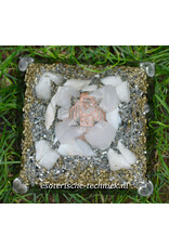 Orgone Orgonite piramide Seleniet,   kasholong opaal, witte Calciet, Isis Calciet en Shungite