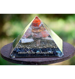 Orgonite piramide met Rode Jaspis en Tsesit