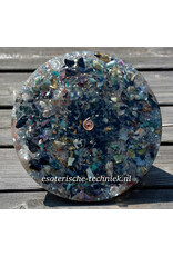 Orgonite cone Seleniet, Rozenkwarts, Arkansas kristal, Azeztuliet, Isis Calciet, Lemurian Hematietkwarts, Zonnesteen, Borniet en Shungit