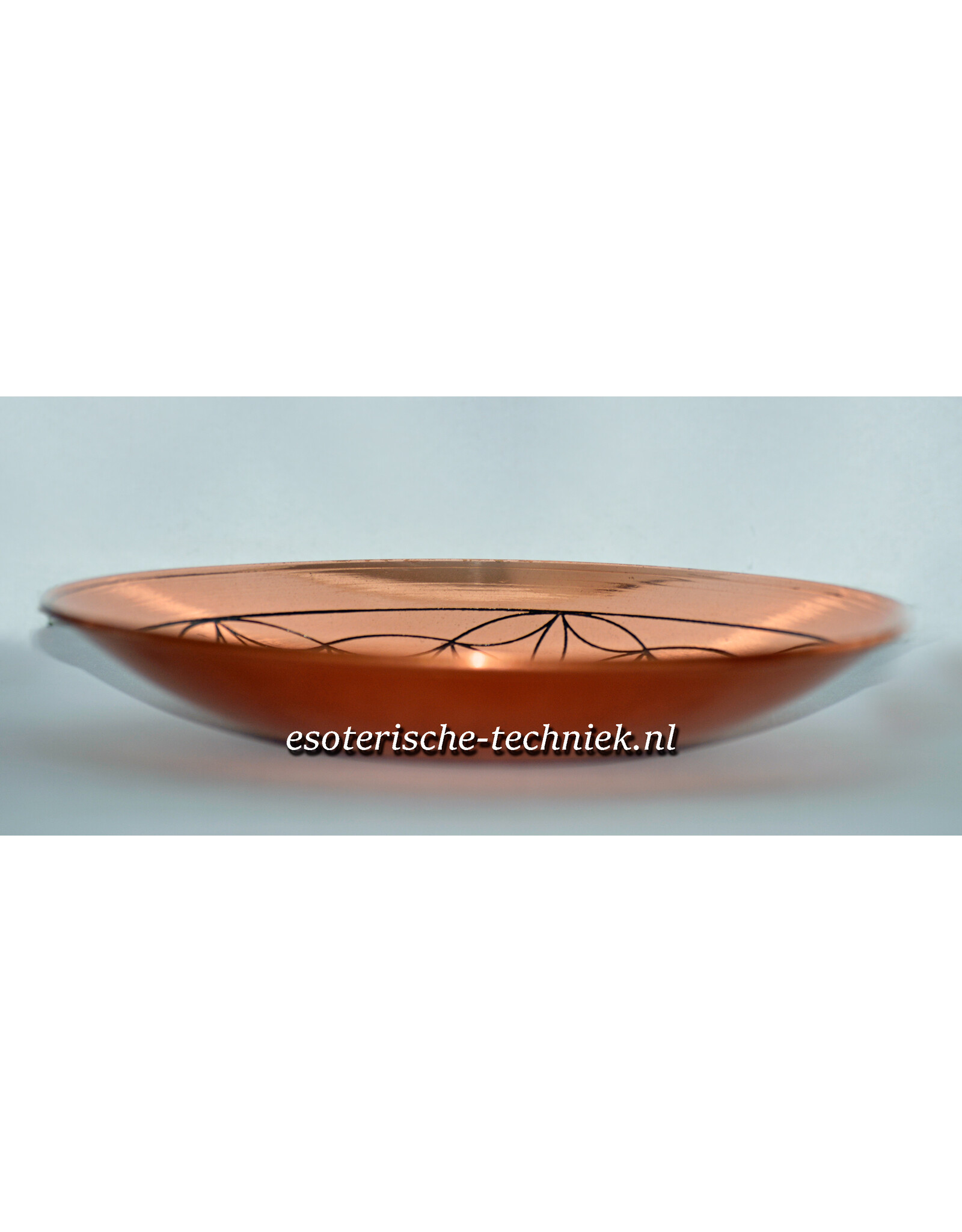 Koperen schaal met gegraveerd Flower of Life.