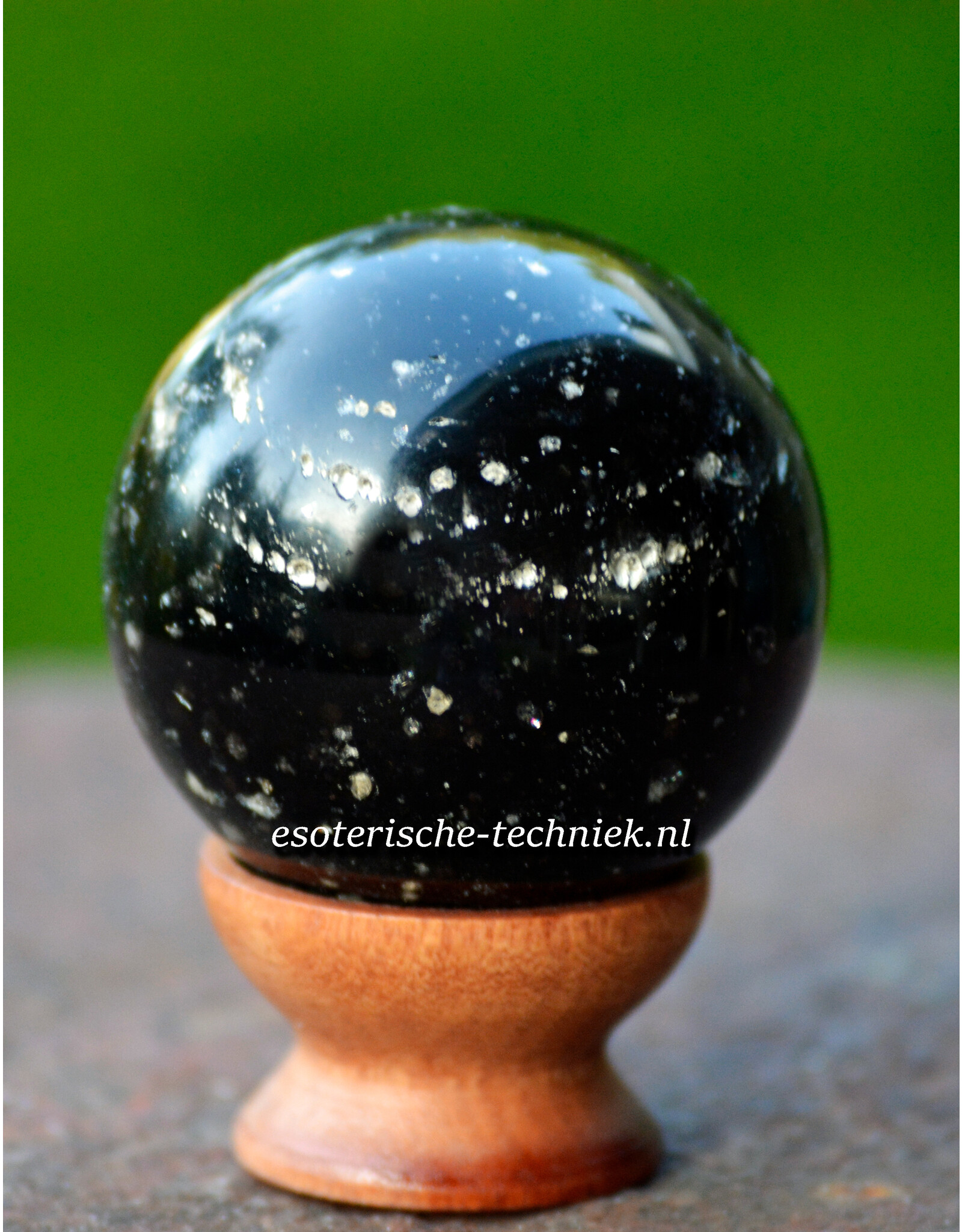 Edelsteen bol sphere Agni Manitiet