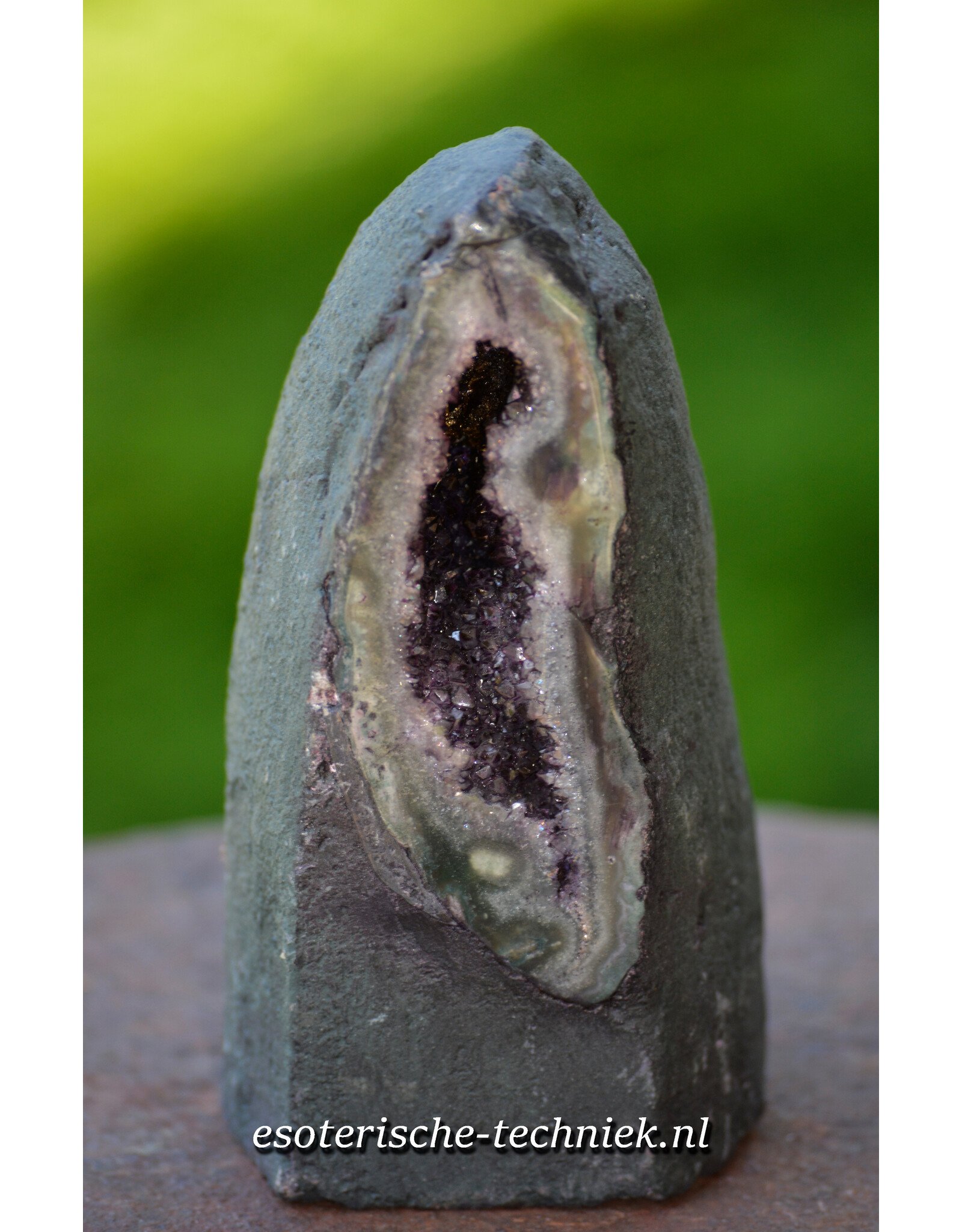 Aura Amethist Geode klein